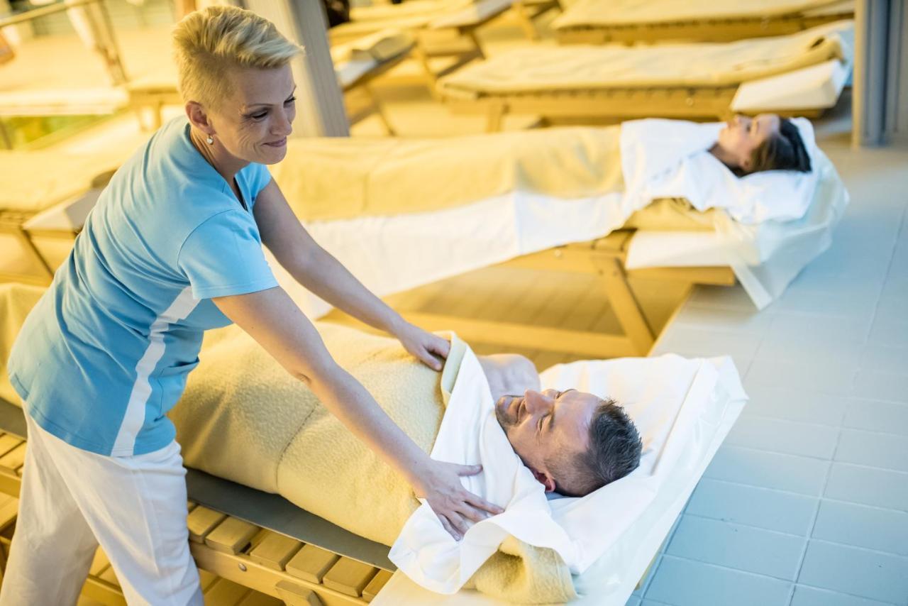 Rehabilitacni Sanatorium - Lazne Darkov Ξενοδοχείο Karviná Εξωτερικό φωτογραφία